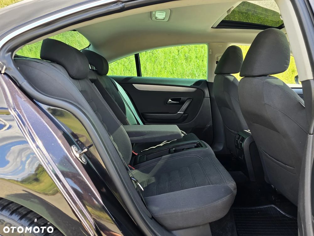 Volkswagen Passat CC 1.8 TSI DSG Exclusive - 30