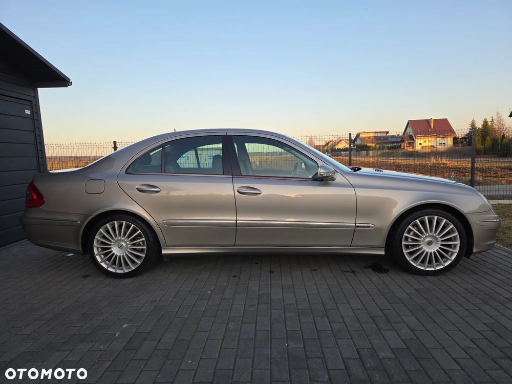 Mercedes-Benz Klasa E - 18