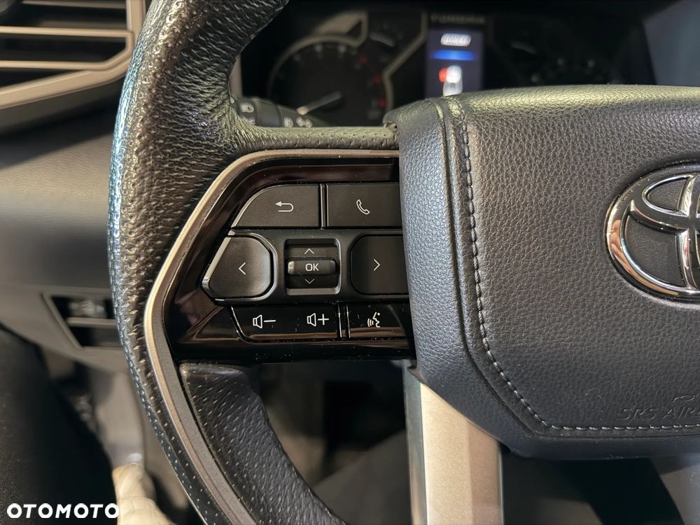 Toyota Tundra - 38