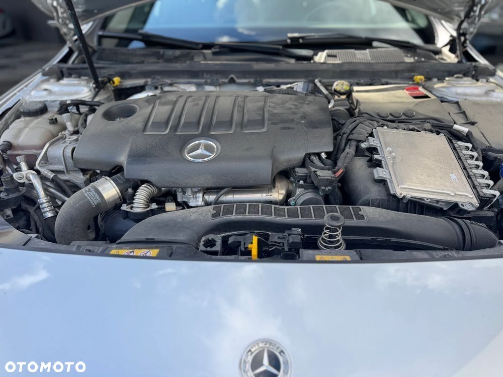 Mercedes-Benz Klasa A 200 d Progressive 8G-DCT - 24