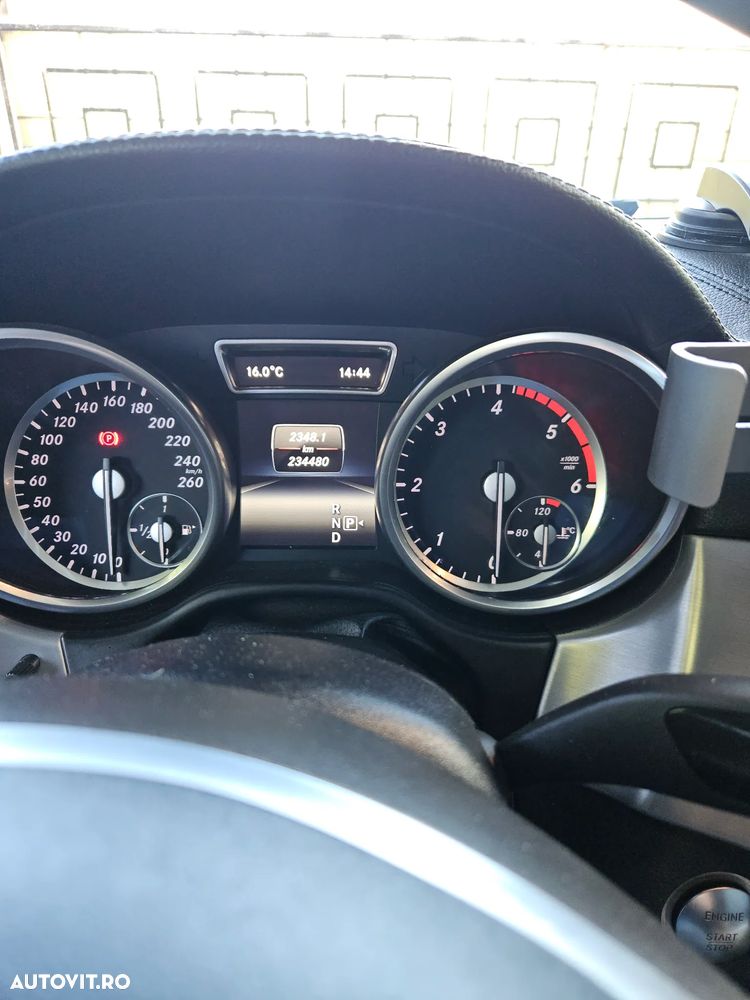 Mercedes-Benz GL 350 BlueTEC 4Matic 7G-TRONIC - 7