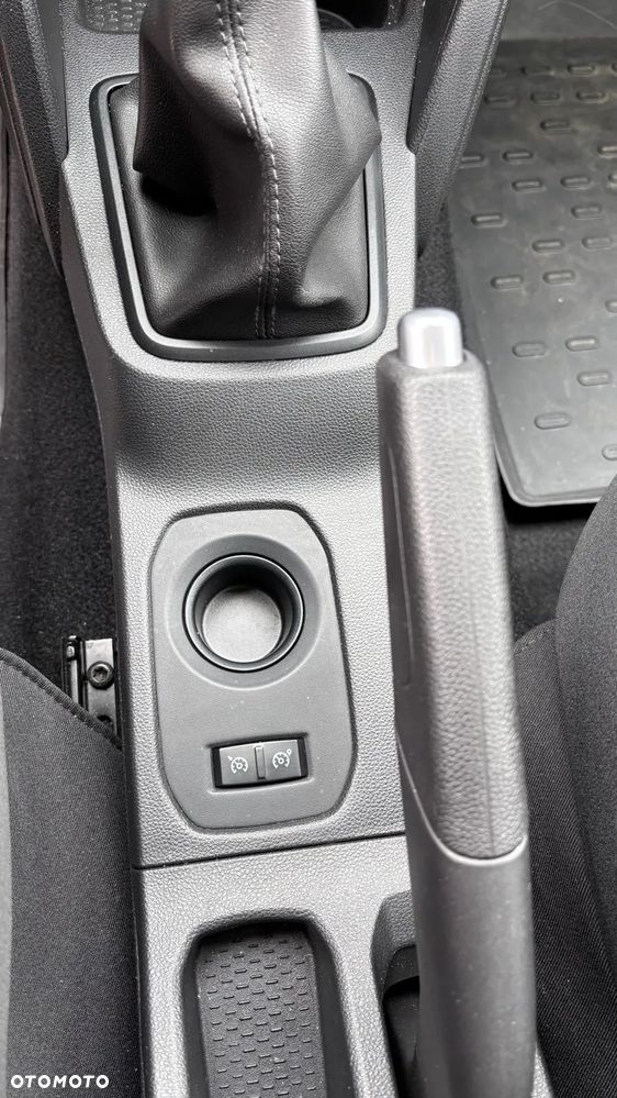 Dacia Duster SCe 115 2WD Essential - 11