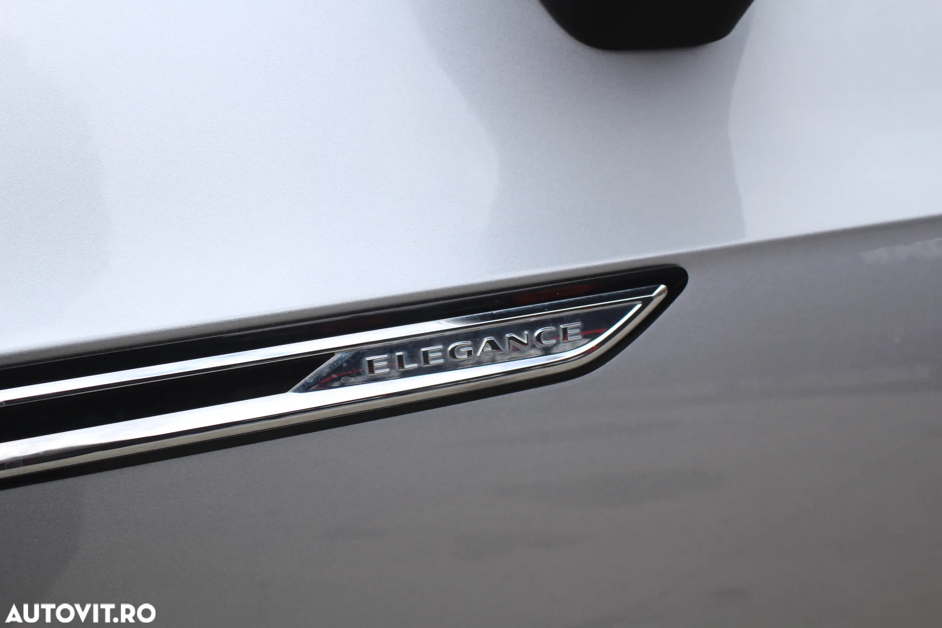 Volkswagen ARTEON 2.0 TDI SCR DSG Elegance - 26