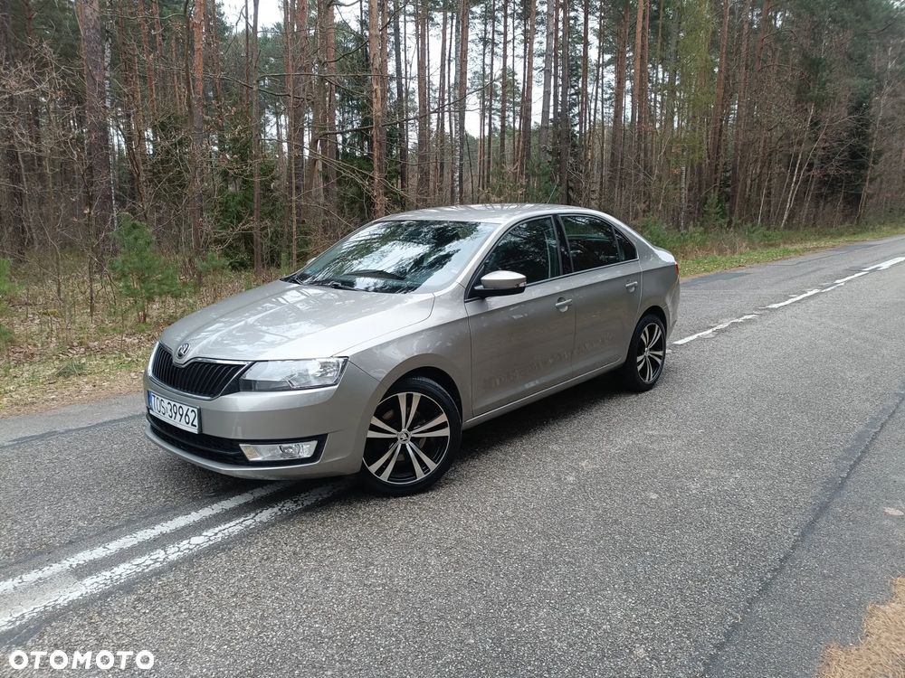 Skoda RAPID 1.2 TSI Active - 27