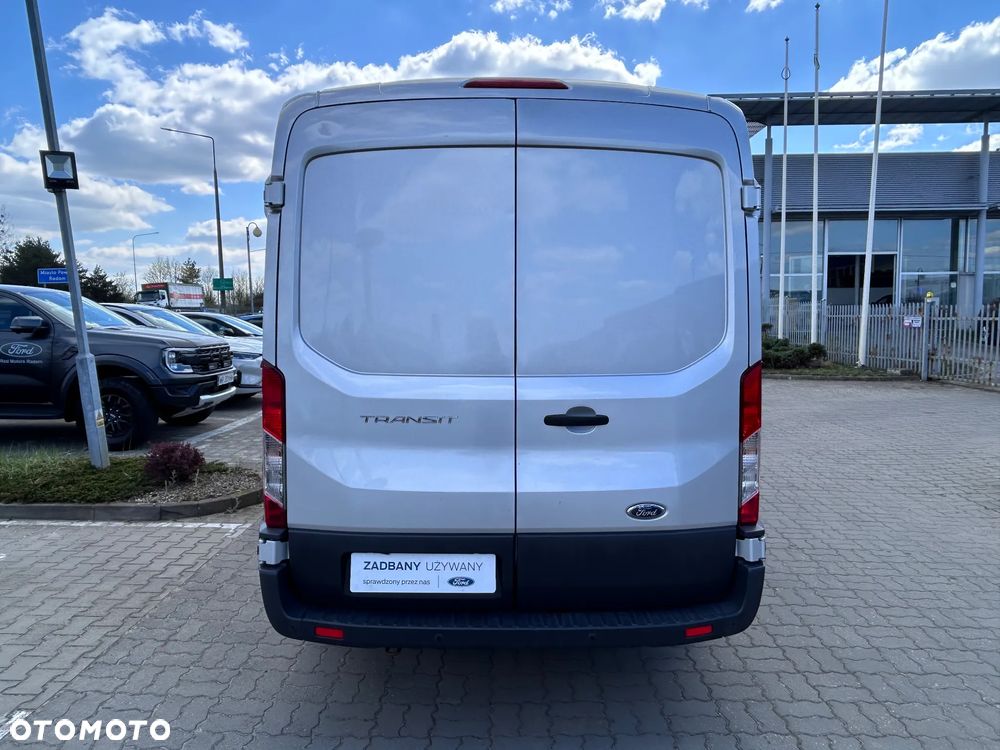 Ford Transit - 8