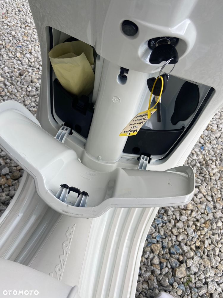 Vespa Sprint - 11