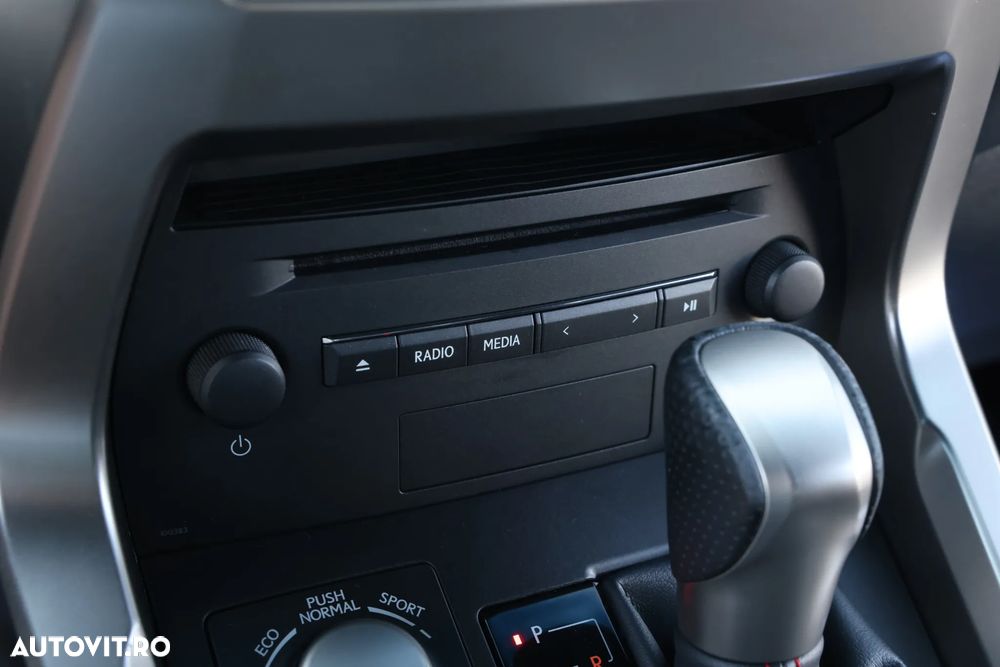 LEXUS NX 2015 — imagine 35