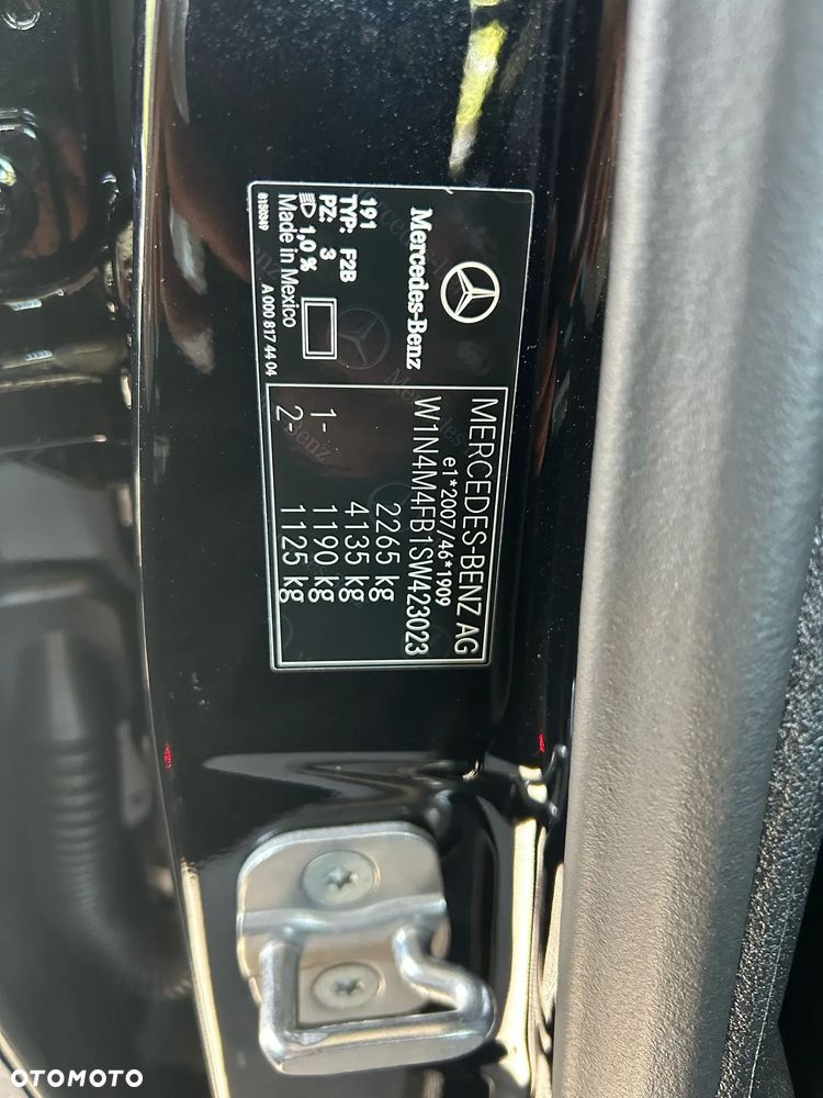 Mercedes-Benz GLB - 9