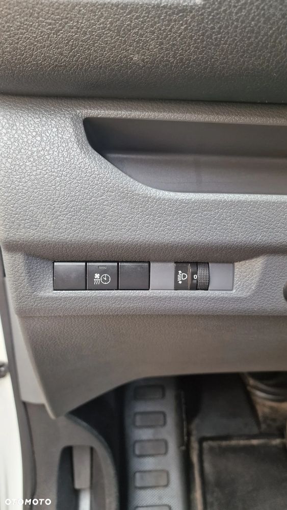 Peugeot Expert - 9