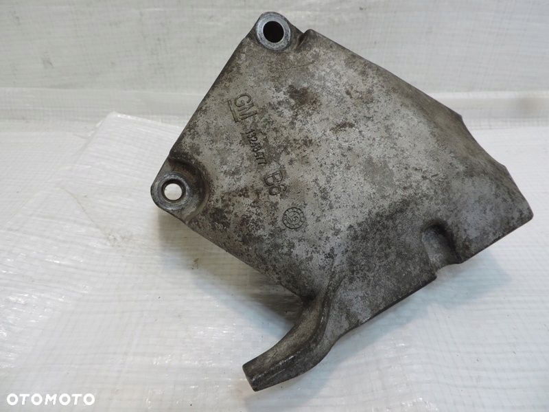 ŁAPA WSPORNIK SILNIKA OPEL ASTRA J IV 1.4 TURBO 13248477 - 1