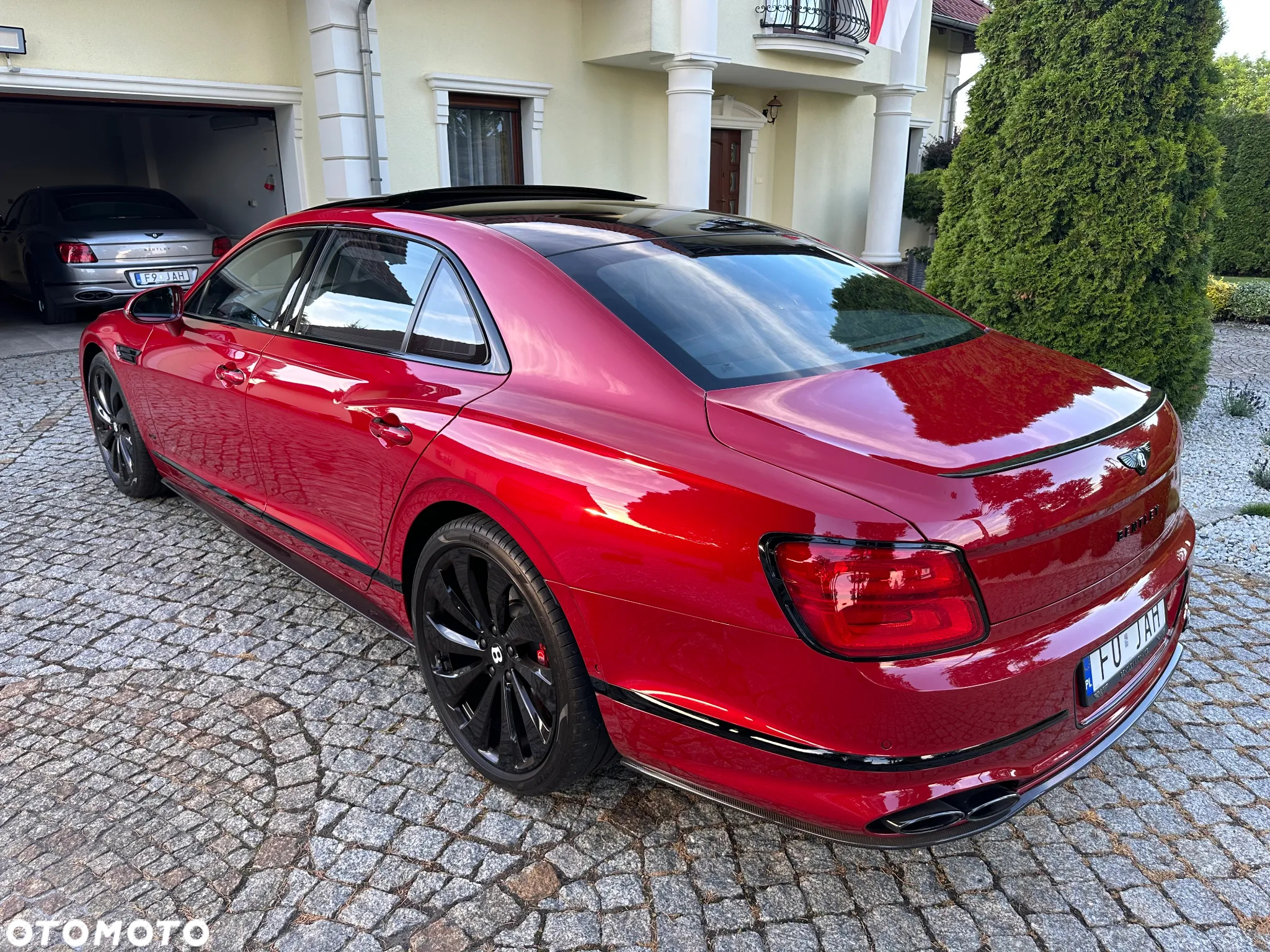 Bentley Flying Spur New V8 Mulliner - 22