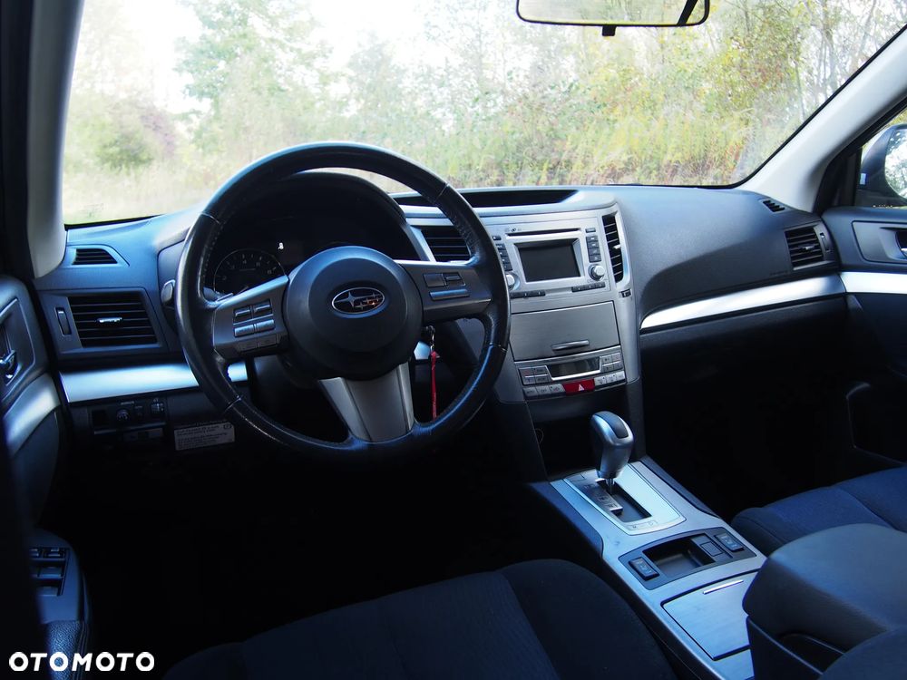 Subaru Outback 2.5i Lineartronic Active - 8