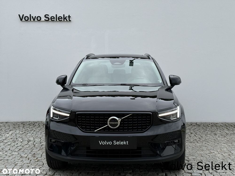 Volvo XC 40 - 3