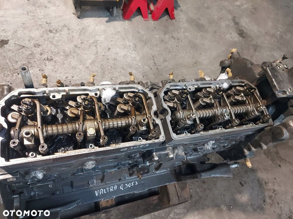 SILNIK BLOK 453086424 CIĄGNIK VALTRA Q305S 2024R - 5