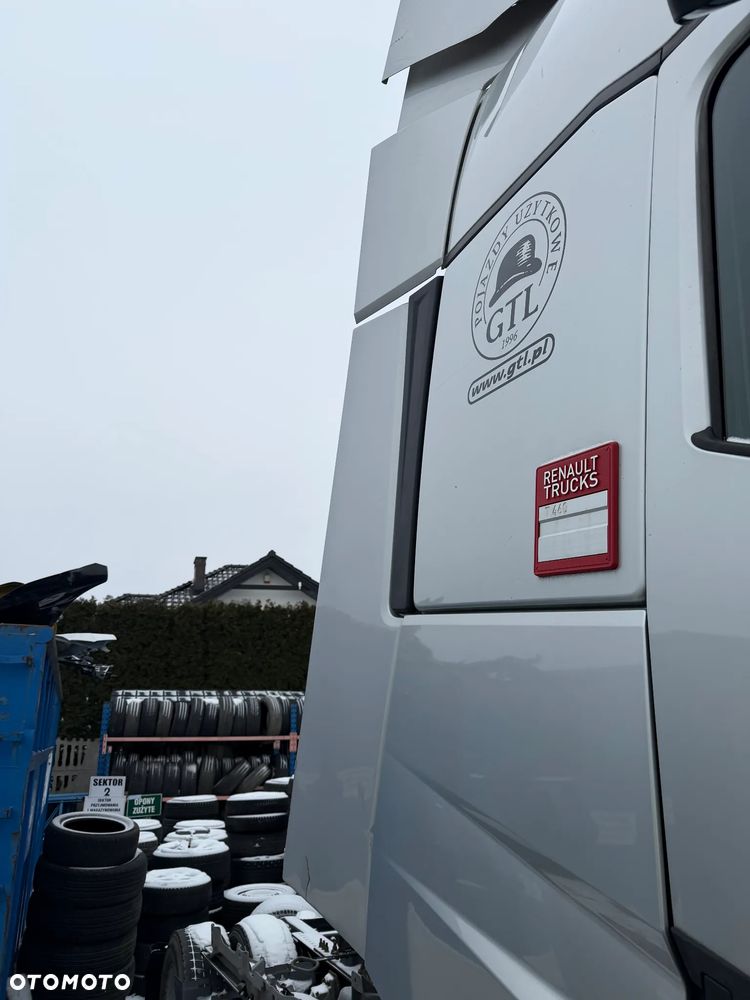 Renault Gama T 460 14-18r E6 owiewki boczne lewa i prawa - 5