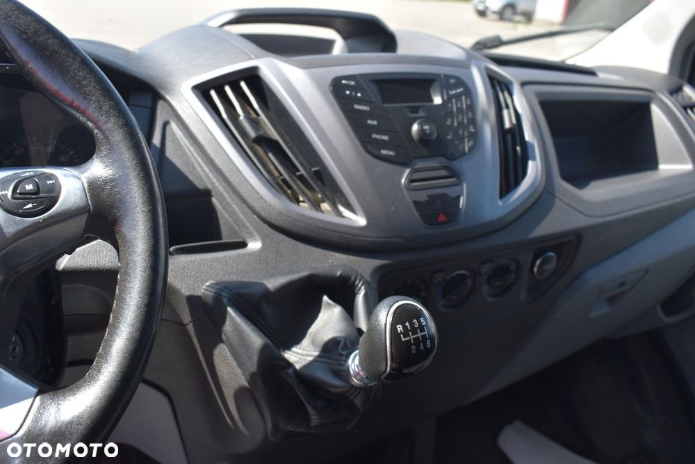 Ford Transit - 16