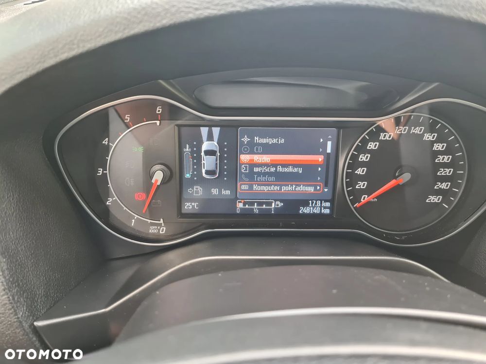 Ford Galaxy 2.0 TDCi Titanium - 17
