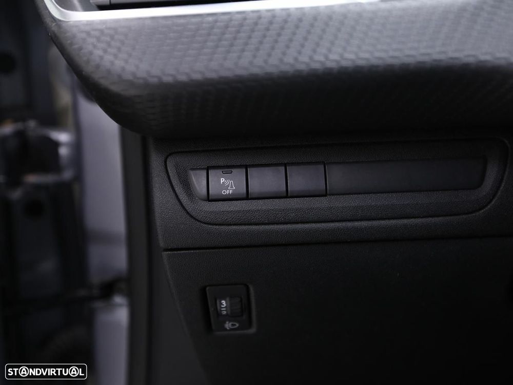 Peugeot 2008 1.2 PureTech Active - 14