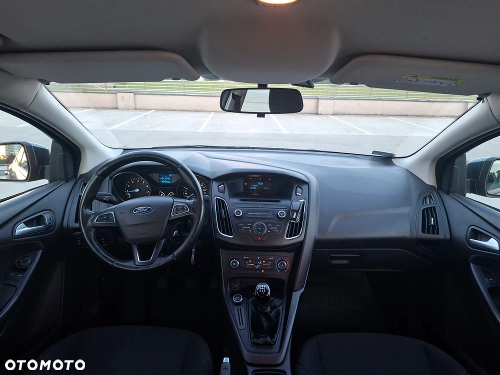 Ford Focus 1.6 Gold X (Edition) - 9
