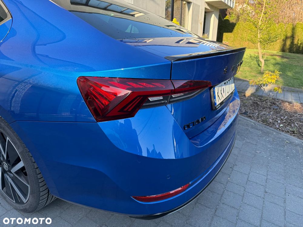 Skoda Octavia 2.0 TSI 4x4 Sportline DSG - 8