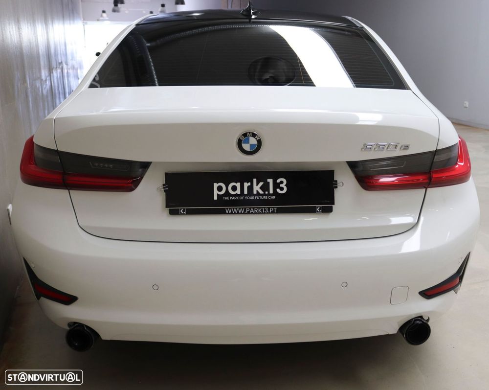 BMW 330 e Line Luxury Auto - 8