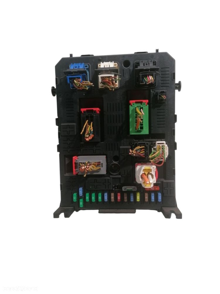 SKRZYNKA BEZPIECZNIKÓW BSI PEUGEOT 5008 I 1.6 THP 9666895680 - 1