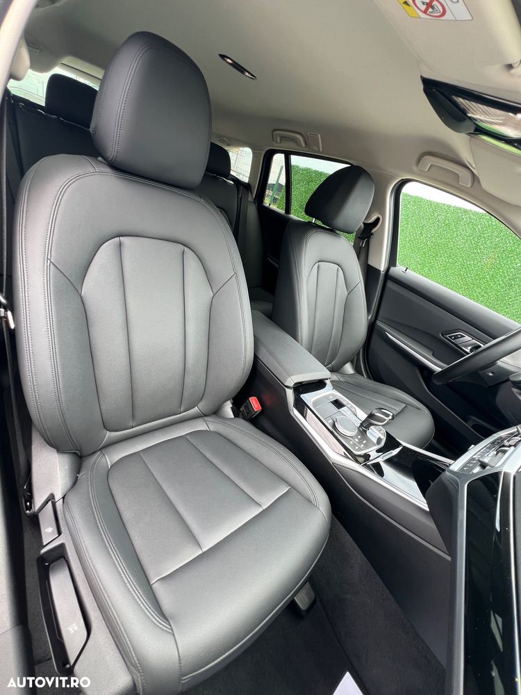 BMW Seria 3 318d Aut. Luxury Line - 16