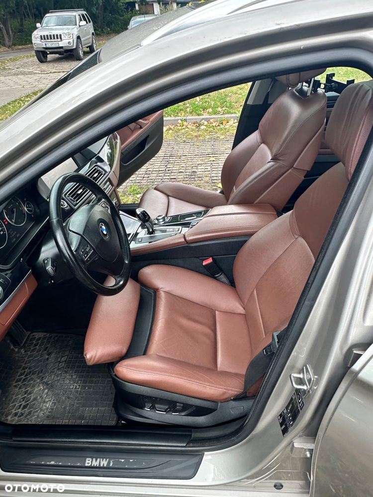 BMW Seria 5 - 12