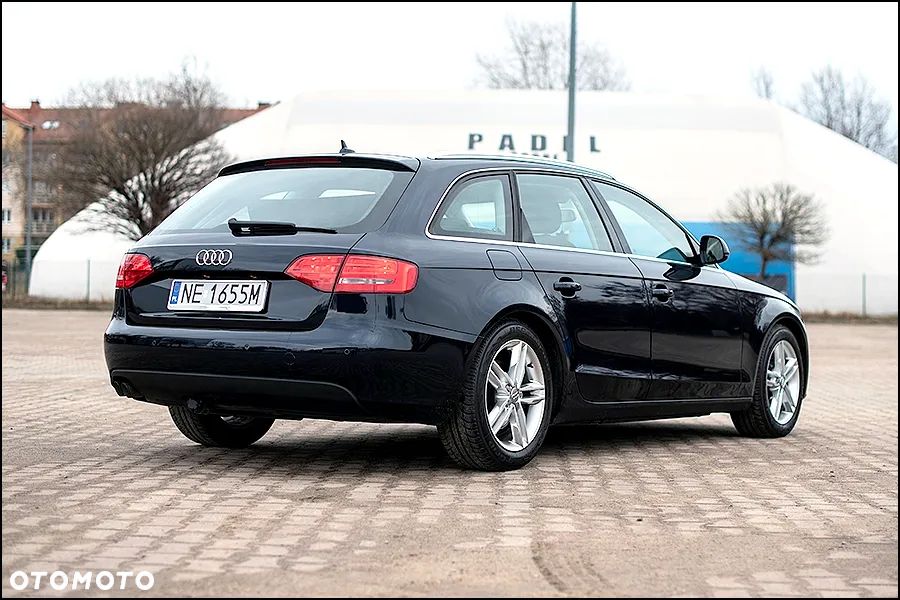 Audi A4 Avant - 9