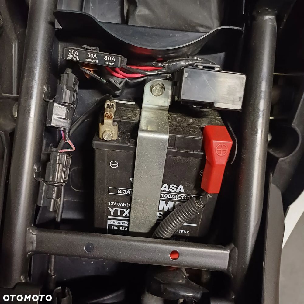 Honda CBR - 13