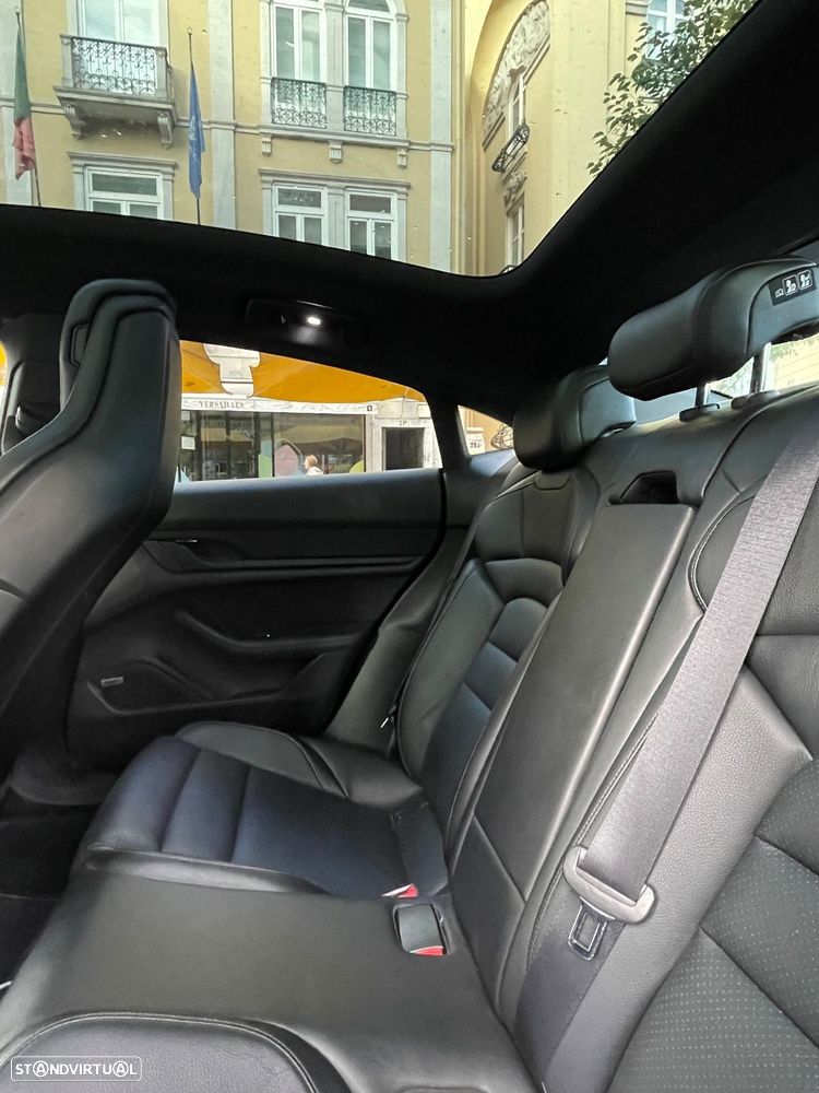 Porsche Taycan Standard - 17