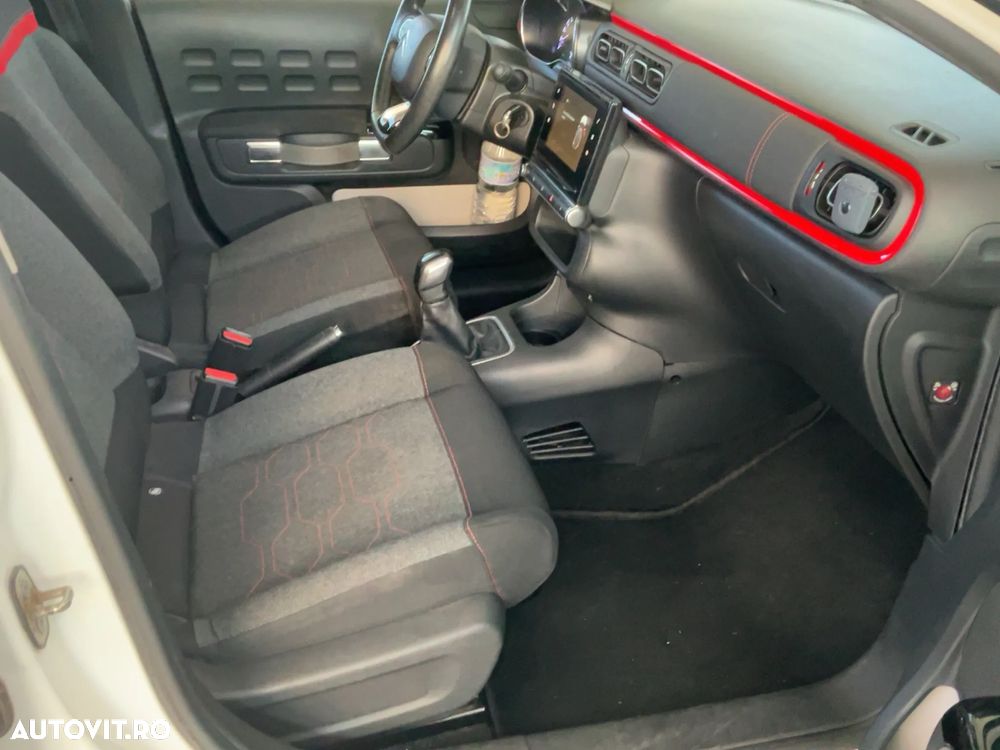 Citroën C3 1.2 PureTech BVM Shine - 9