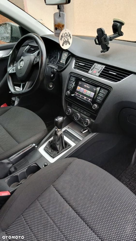 Skoda Octavia - 8