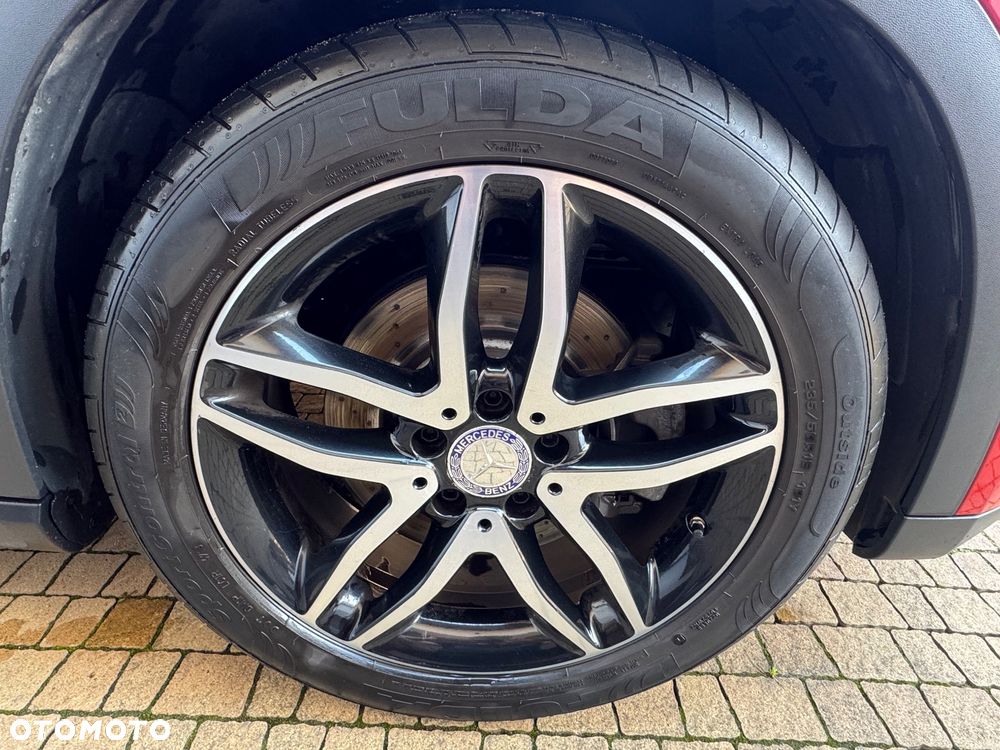 Mercedes-Benz GLA 250 4-Matic - 9