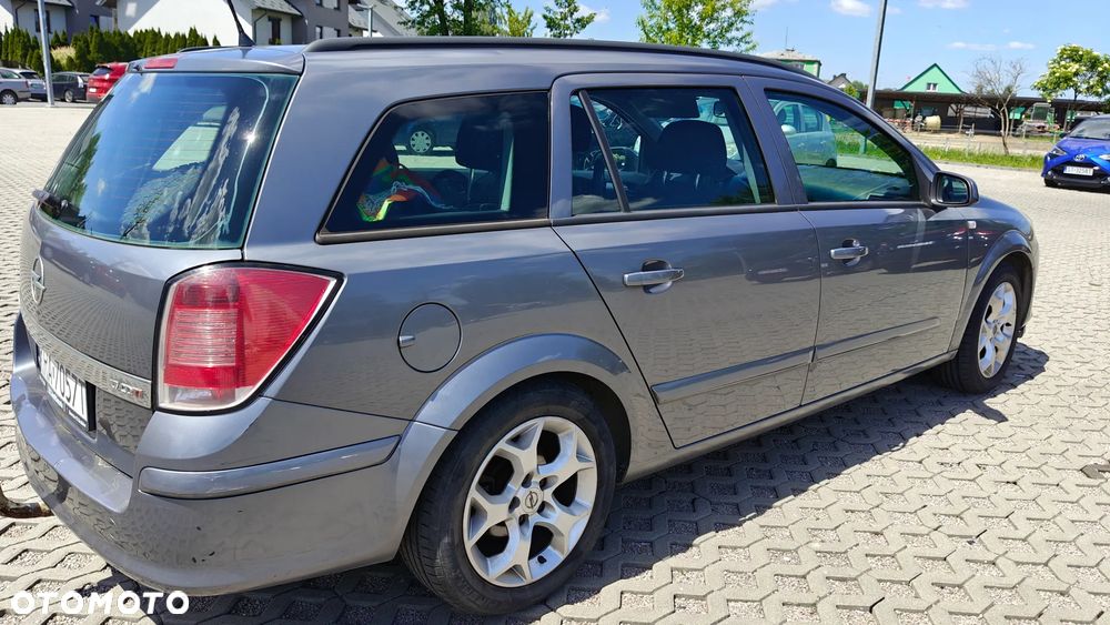 Opel Astra 1.7 CDTI Enjoy - 4