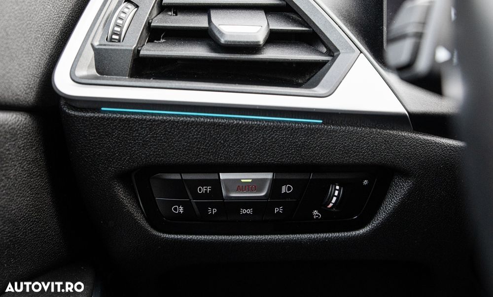 BMW Seria 3 320d xDrive AT MHEV - 27