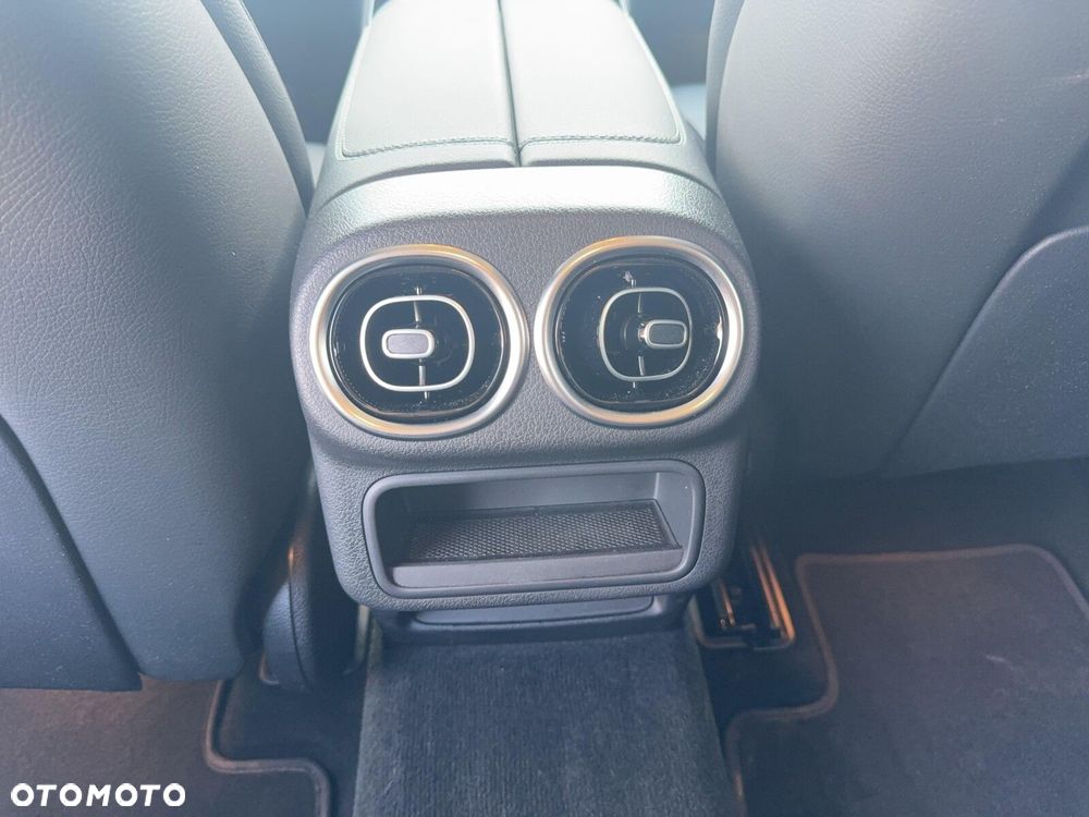 Mercedes-Benz GLC - 19