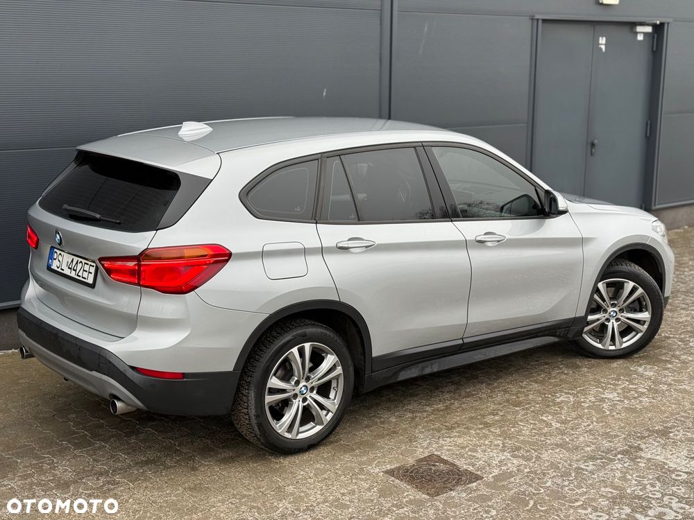 BMW X1 xDrive20d - 13