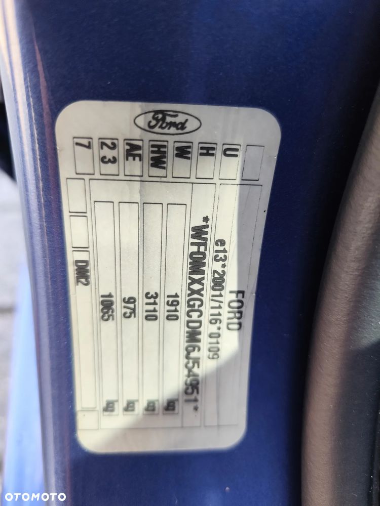 Ford Focus C-Max 1.8 Ghia - 12