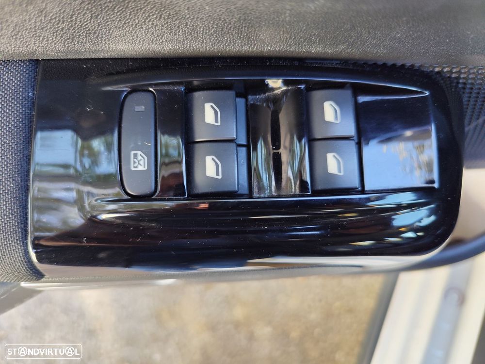 Citroën C3 1.2 PureTech C-Series - 31