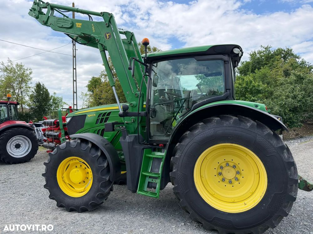 John Deere 6140R - 9