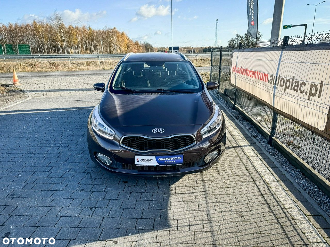 Kia Ceed - 4