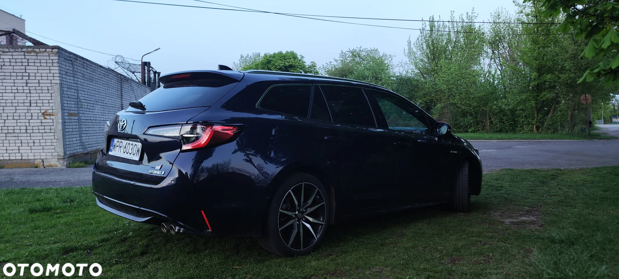 Toyota Corolla - 5