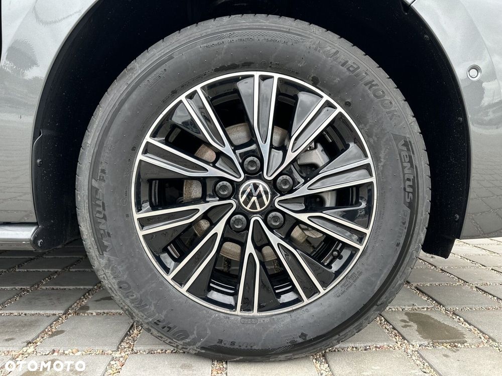 Volkswagen Multivan - 18