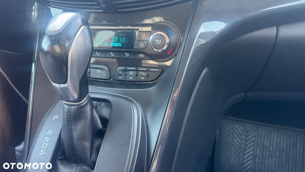 Ford Kuga 2.0 TDCi 4WD Titanium Plus - 12