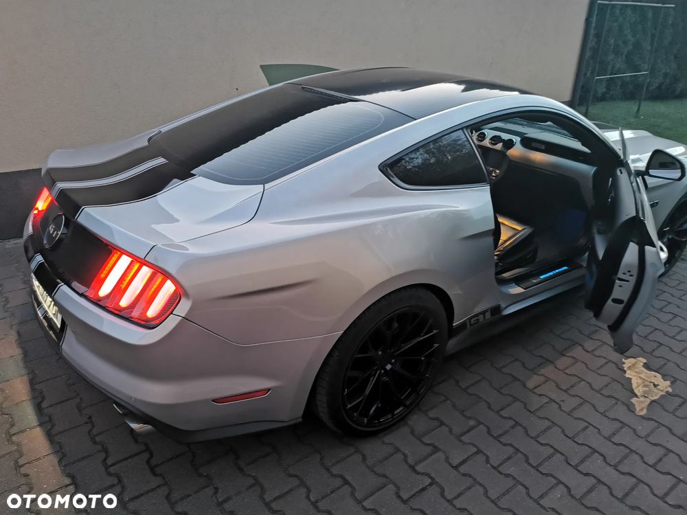 Ford Mustang - 20