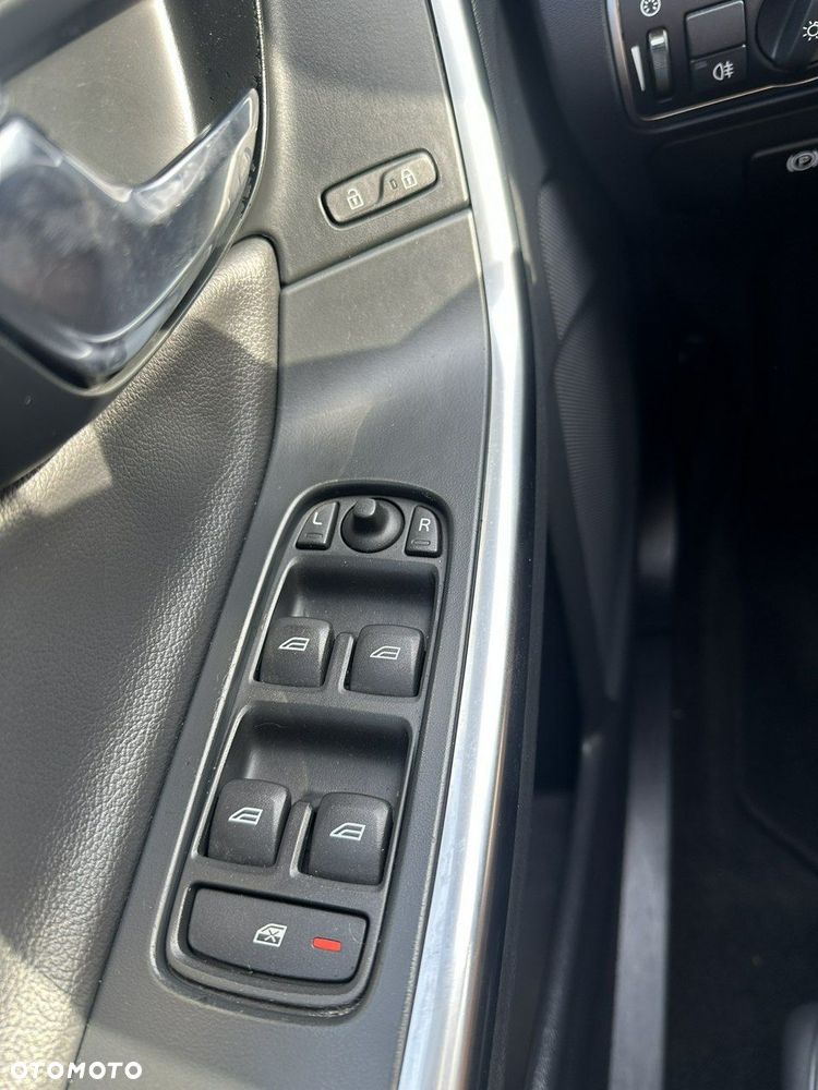 Volvo V60 D2 Drive-E Base - 28