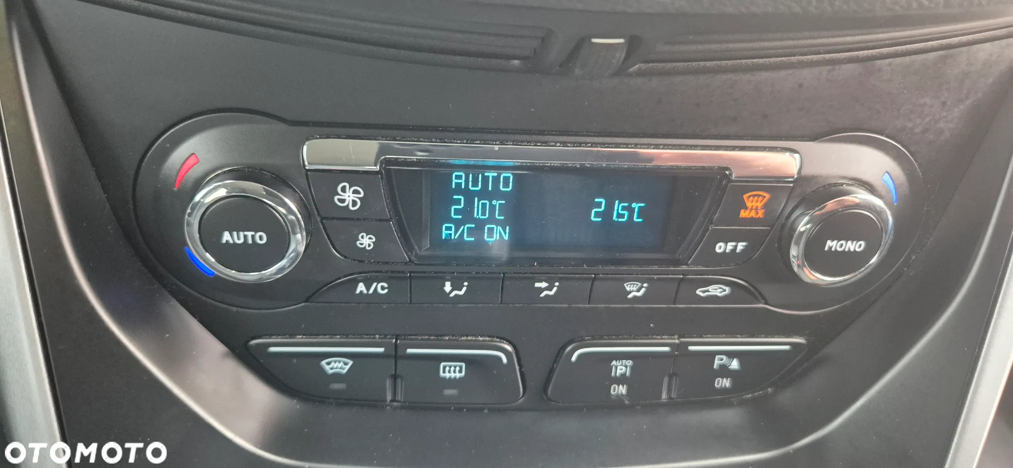 Ford C-MAX 1.6 Titanium - 14