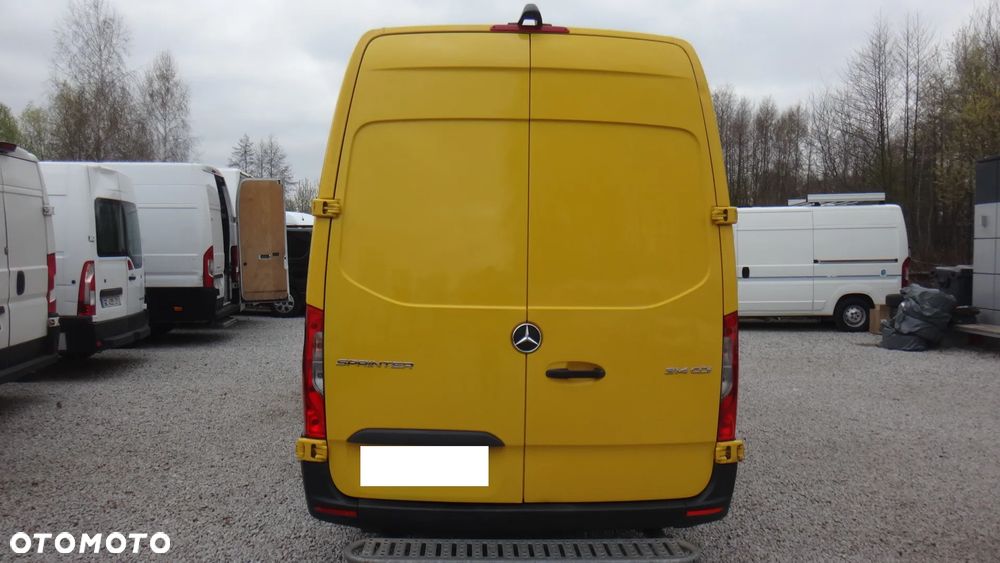 Mercedes-Benz SPRINTER - 5