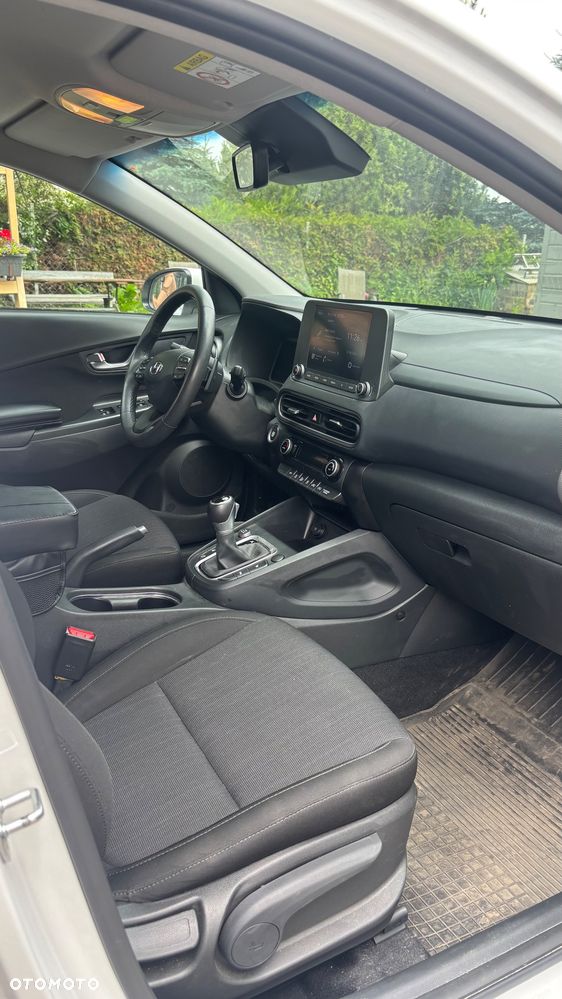 Hyundai Kona 1.6 T-GDI Smart DCT - 9